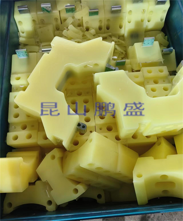 非標(biāo)異形件