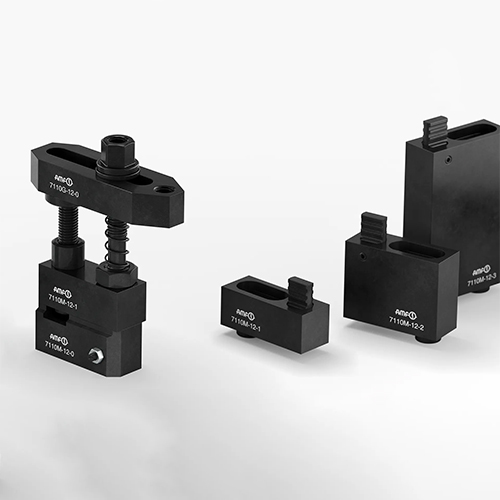 ��(gu��)AMF�K�A�oϵ�y(t��ng)7100/7110 